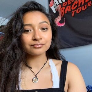 Meet your Posher, Lexi